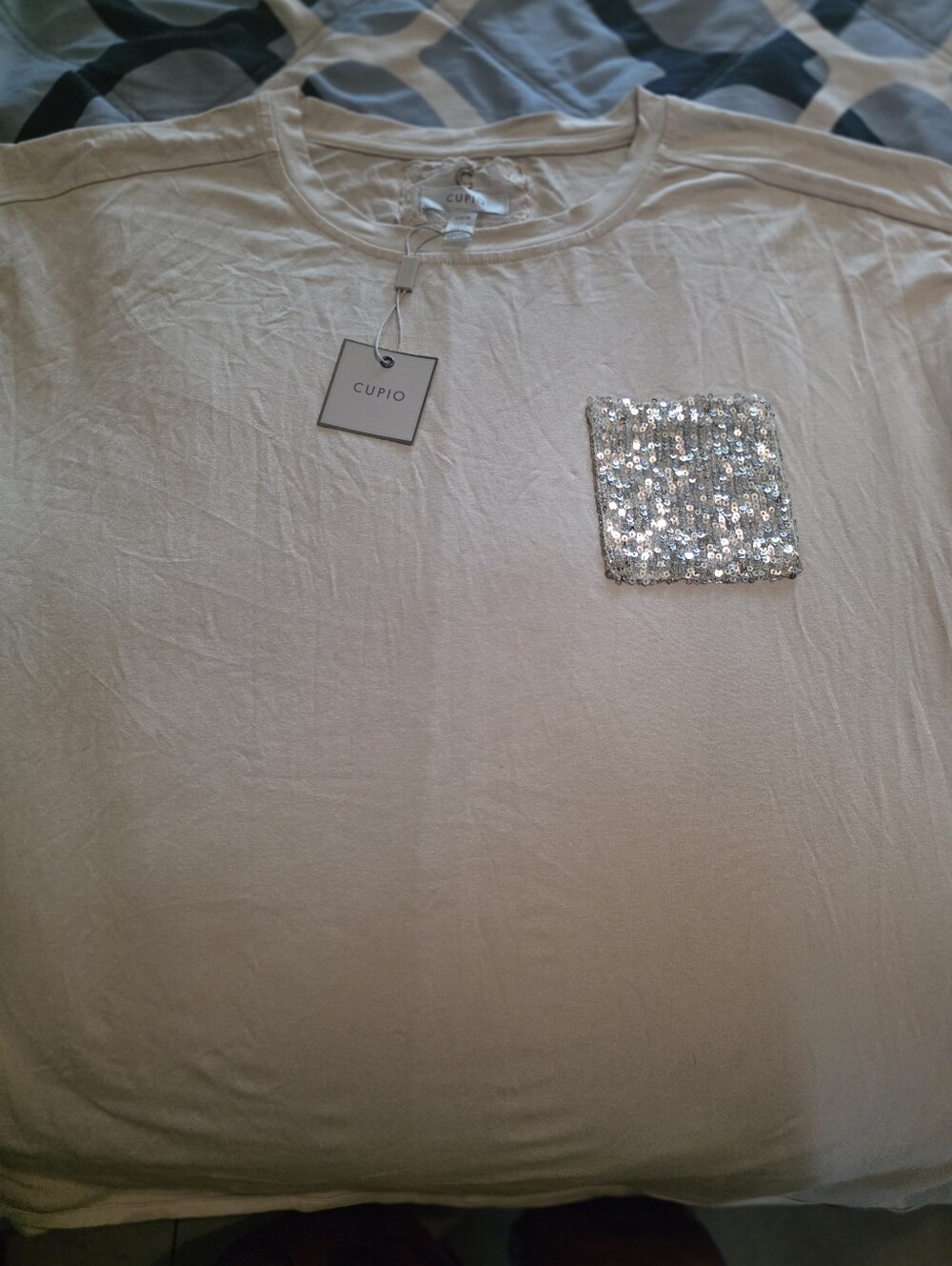 New Cupio Cream Tee with Silver Sequin Pocket